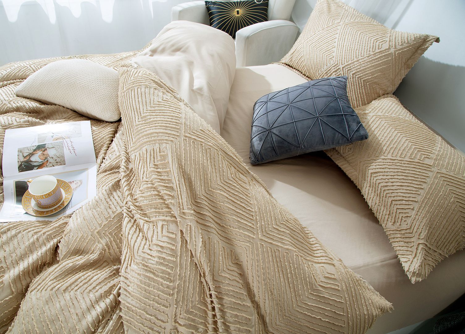 Tufted Textured Jacquard Quilt Cover Set - Beige – Queen