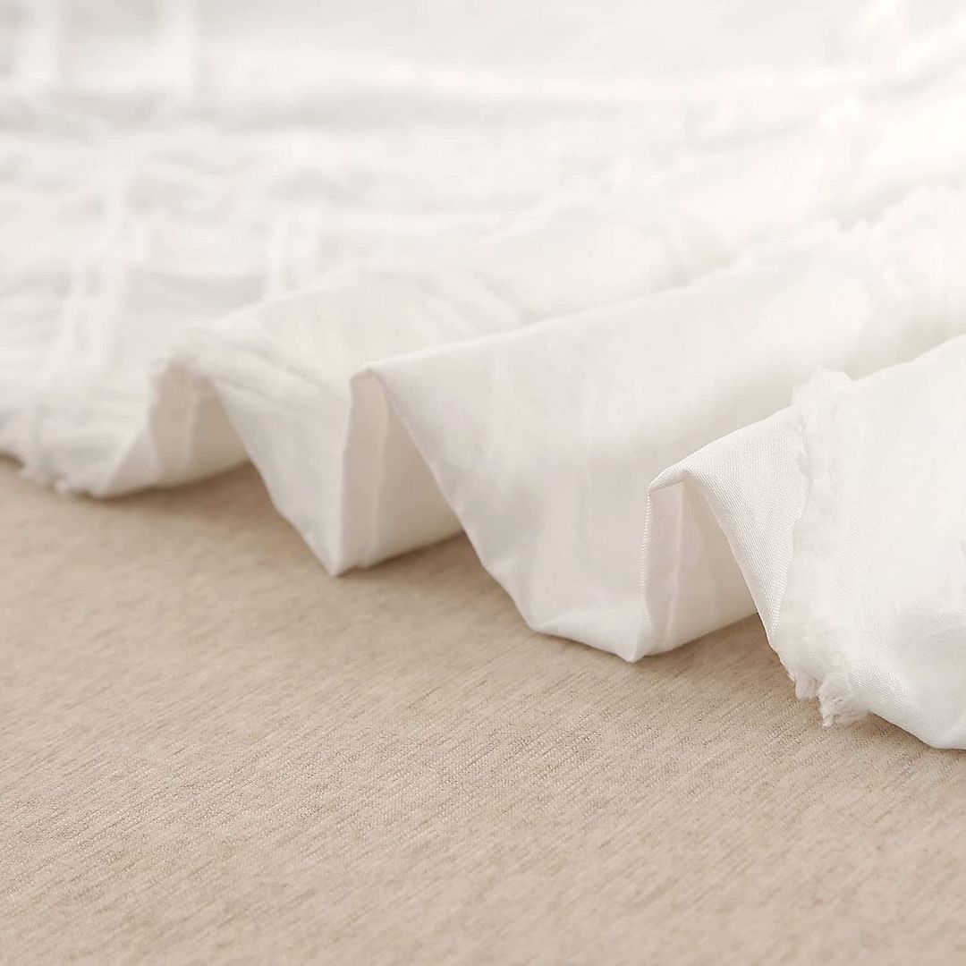 Calista Tufted Diamond Jacquard Quilt Cover / Duvet Cover Set – White – King