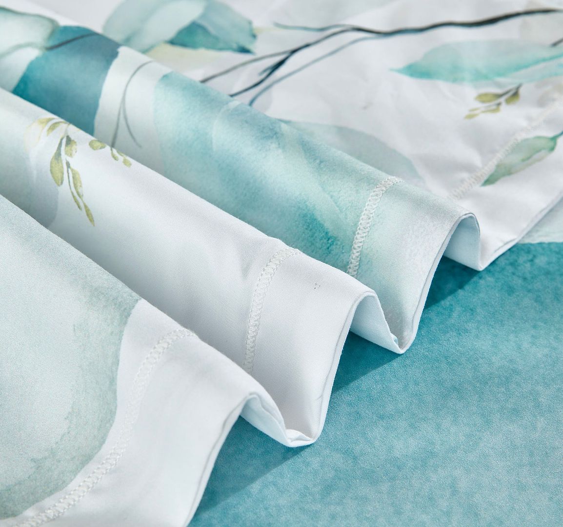 Angelis Leaves Quilt Cover Set – Multi – Queen