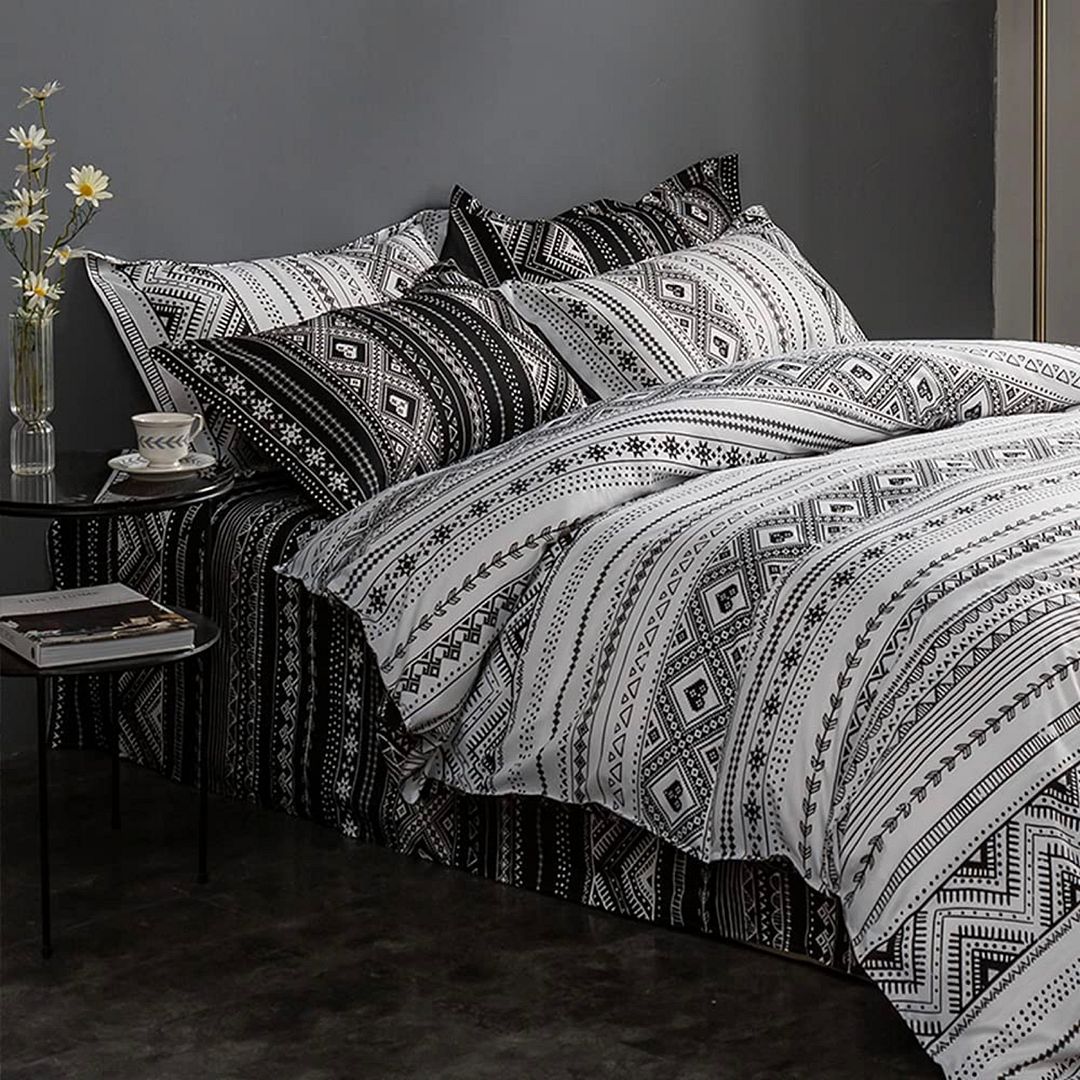 Solenne Reversible Quilt Cover / Duvet Cover Set – Super King